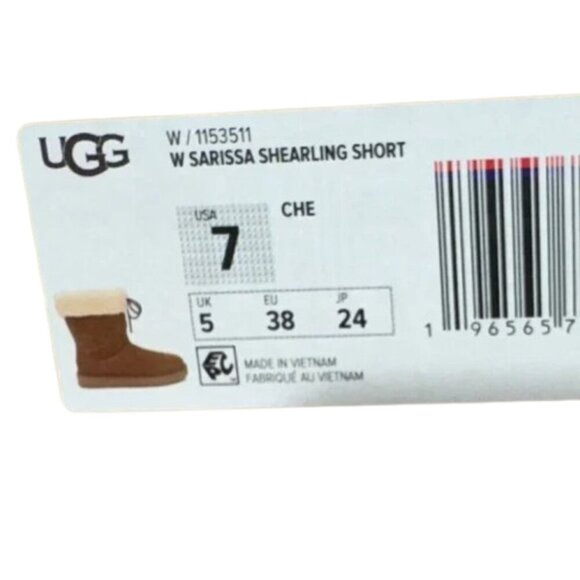 NWT UGG WOMEN'S CLASSIC SHORT CHESTNUT SUEDE SHEARLING LINED SARISSA BOOTS - 7 - Picture 7 of 7